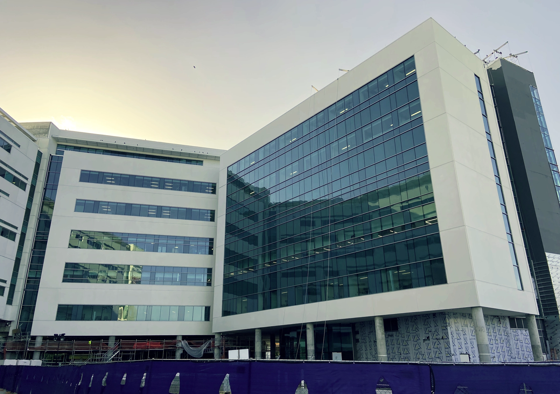 Commercial office building constructed with precast concrete by Concrete Erectors, Inc